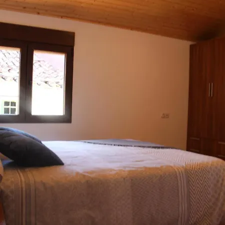Casa Escuelas * Toril (Aragon)